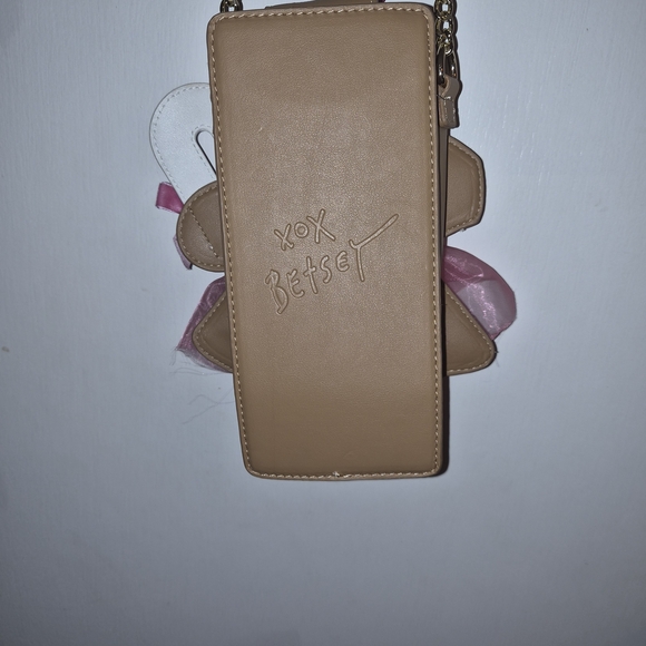 Betsey Johnson Gingerbread Girl Crossbody Bag - Picture 4 of 4